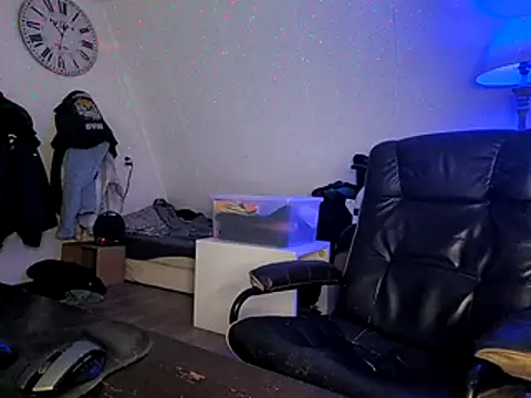 Snapshot of Kinky_Play1 chatting on February 2026 09:29:02 PM Kinky Play1 online show from February 2026 09:29:02 PM