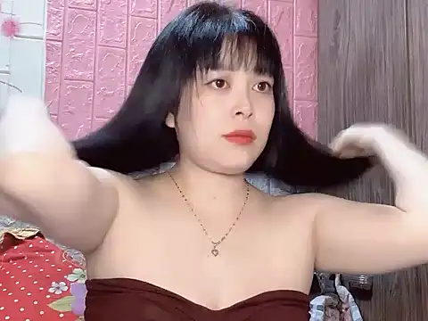 Butterfly kee online show from December 2025 02:24:01 PM