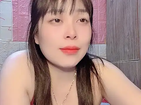 Butterfly kee online show from December 2025 02:03:01 PM