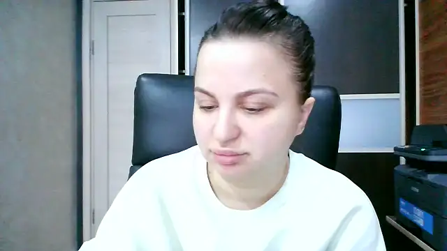 Denalynn online show from February 2026 01:47:02 AM