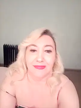 LadyKriss online show from February 2026 09:59:02 PM