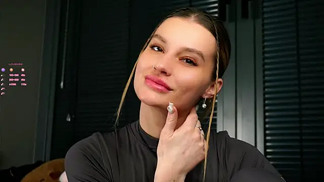 Snapshot of buvei chatting on January 2026 12:32:01 PM buvei online show from January 2026 12:32:01 PM