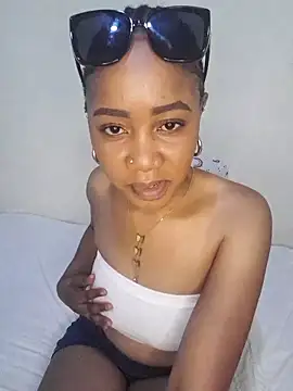 sexy-portable online show from November 2025 12:05:02 PM