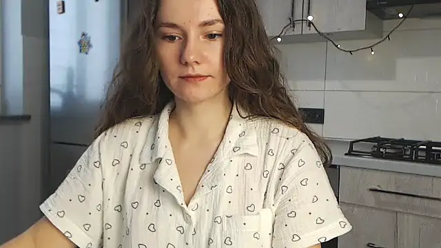 Snapshot of MilenaRossa chatting on October 2025 07:34:01 AM MilenaRossa online show from October 2025 07:34:01 AM