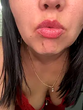 Love  Mom online show from October 2025 06:32:02 AM