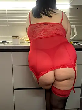 Love  Mom online show from November 2025 12:29:02 PM