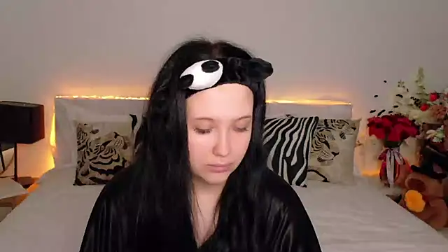 Snapshot of Felicia_Herceg chatting on October 2025 07:15:01 PM Felicia Herceg online show from October 2025 07:15:01 PM