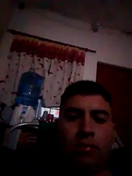 Snapshot of Achi09 chatting on October 2025 01:42:01 AM Achi09 online show from October 2025 01:42:01 AM