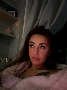 Spicy Valentina online show from November 2025 09:35:01 PM