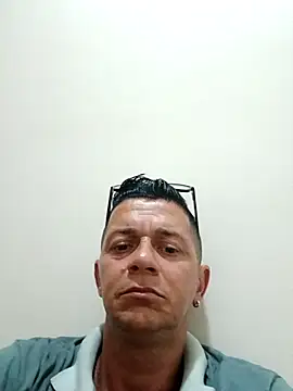 Snapshot of Cyborg45 chatting on January 2026 03:05:02 PM Cyborg45 online show from January 2026 03:05:02 PM