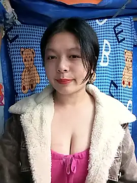 lisa-bae00 online show from January 2026 12:18:01 PM