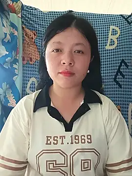 lisa-bae00 online show from May 2026 05:14:02 AM