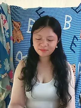 lisa-bae00 online show from June 2026 12:37:01 AM