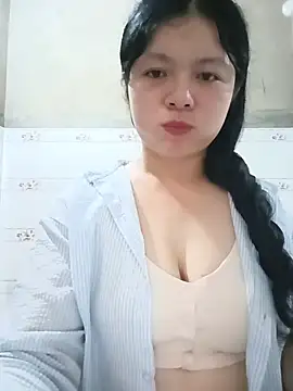 lisa-bae00 online show from July 2026 02:34:02 PM