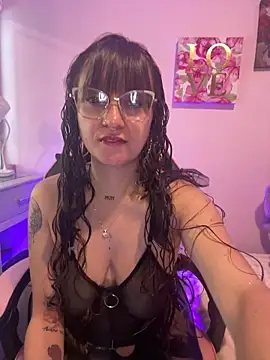 Pinkvixen69 online show from May 2026 05:10:02 PM