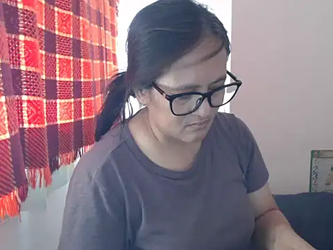 Kinkybela2025 online show from May 2026 01:11:02 AM
