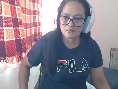 Kinkybela2025 online show from May 2026 11:53:02 PM