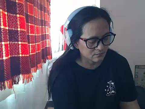 Kinkybela2025 online show from June 2026 12:37:01 AM