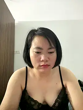 Deer nice online show from October 2025 03:45:02 PM