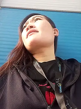  LAN  online show from November 2025 12:20:01 AM