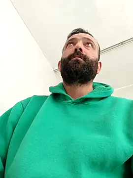 Snapshot of mosser21 chatting on November 2025 09:25:01 AM mosser21 online show from November 2025 09:25:01 AM