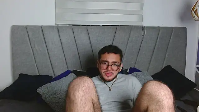 Snapshot of Zac_Golden chatting on October 2025 04:38:01 AM Zac Golden online show from October 2025 04:38:01 AM