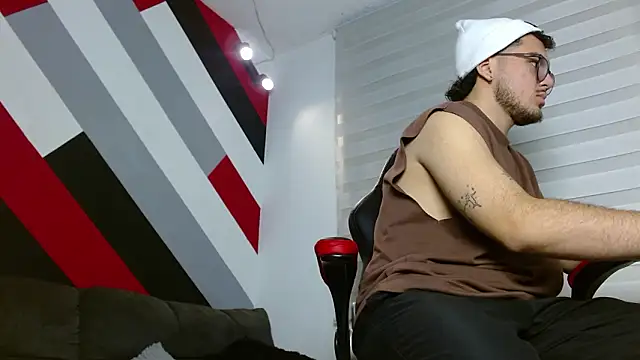 Zac Golden online show from February 2026 11:42:02 AM