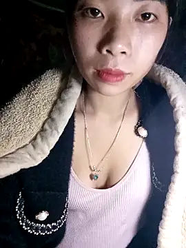 mekaka00 online show from December 2025 02:47:02 PM