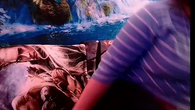 Snapshot of Doreen03 chatting on October 2025 02:51:02 PM Doreen03 online show from October 2025 02:51:02 PM