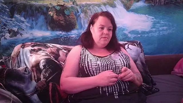 Snapshot of Doreen03 chatting on October 2025 09:19:01 AM Doreen03 online show from October 2025 09:19:01 AM