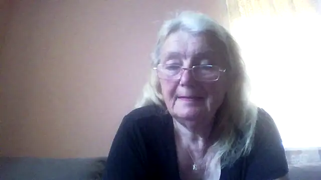 AmyLove353 online show from June 2026 05:56:01 AM