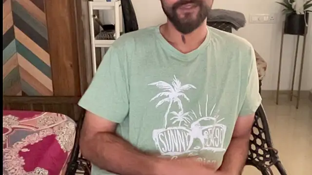 MakeMeAwareAah online show from January 2026 05:54:02 AM