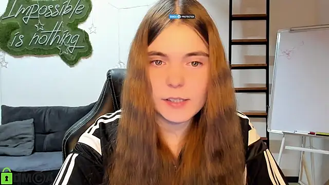 Snapshot of MiraaBloom chatting on March 2026 02:45:02 PM MiraaBloom online show from March 2026 02:45:02 PM