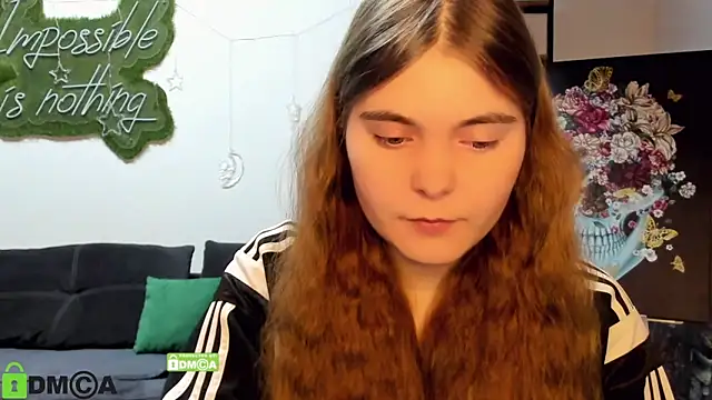 Snapshot of MiraaBloom chatting on March 2026 02:32:01 PM MiraaBloom online show from March 2026 02:32:01 PM