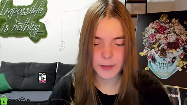 Snapshot of MiraaBloom chatting on March 2026 02:56:01 PM MiraaBloom online show from March 2026 02:56:01 PM