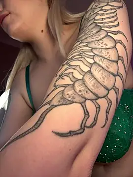 HugeBoobsAlice online show from January 2026 05:21:02 AM