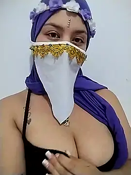 caroline peed online show from October 2025 11:55:02 AM