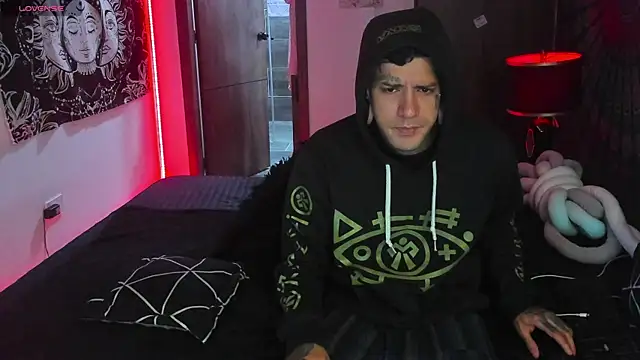 cleoo jhonny online show from November 2025 07:40:02 AM