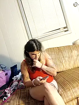 angelmarie32 online show from November 2025 01:15:02 AM