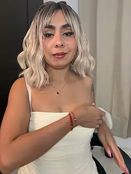 Emilyvalk  online show from June 2026 08:55:02 PM