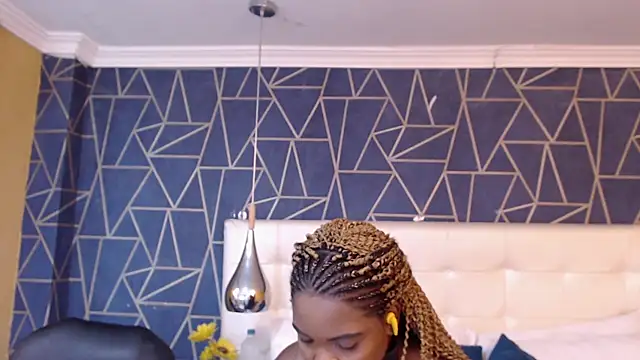 EvaTyson online show from October 2025 05:51:02 PM