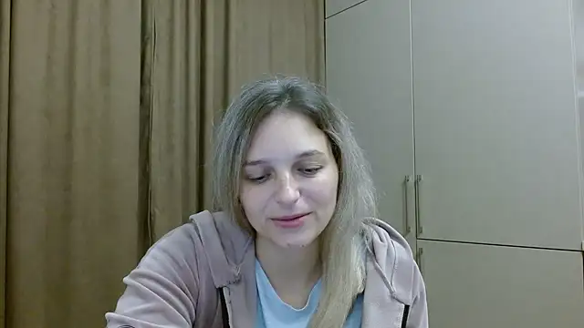 ElisSky301 online show from November 2025 11:16:01 PM