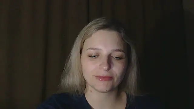 ElisSky301 online show from February 2026 09:18:02 PM