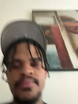 Snapshot of Mrmakeherwet_Tez chatting on October 2025 09:26:02 PM Mrmakeherwet Tez online show from October 2025 09:26:02 PM