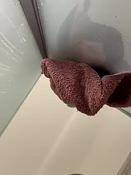 gatitalocahot online show from November 2025 01:35:02 PM