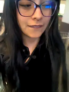 Antonella Gomez01 online show from October 2025 01:56:02 PM