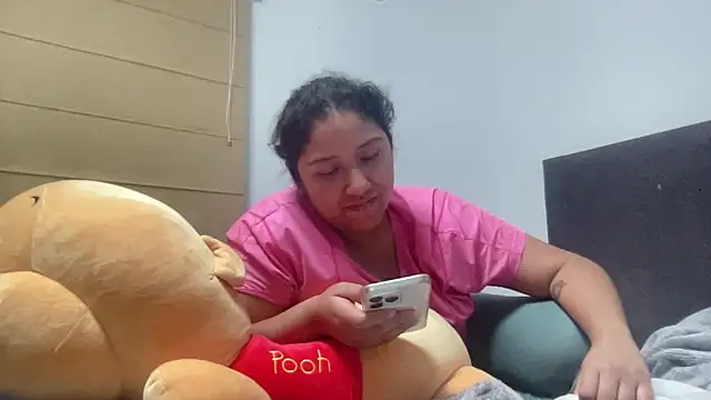 Kmiii21 online show from December 2025 05:05:01 AM