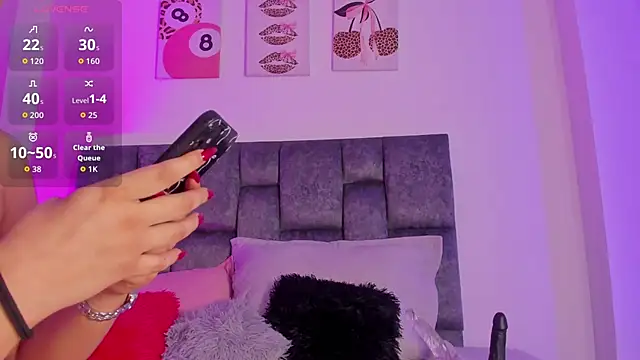 kittymonroe1 online show from January 2026 05:07:01 PM