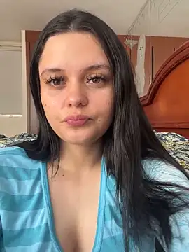 Selena Roa online show from May 2026 02:45:01 PM