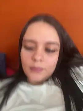 Selena Roa online show from May 2026 06:46:02 PM